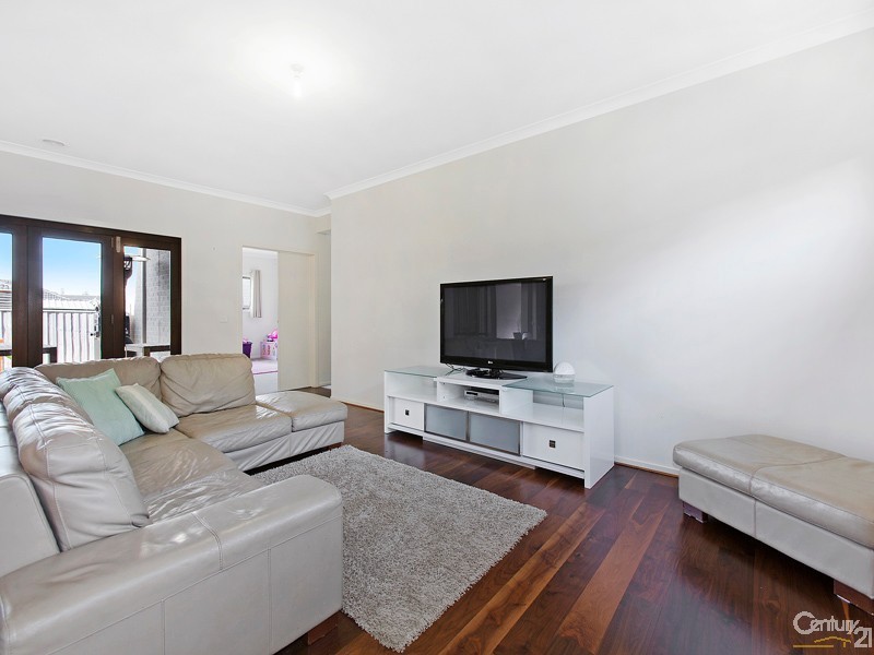 23 Winneke Way, Pakenham VIC 3810