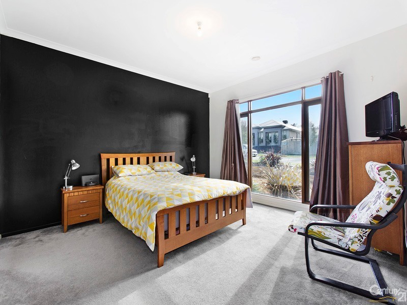 23 Winneke Way, Pakenham VIC 3810