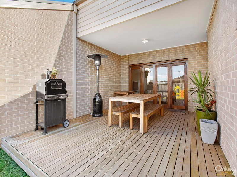 23 Winneke Way, Pakenham VIC 3810