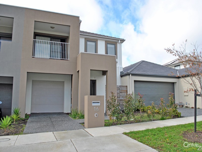 16 Meridian Circuit, Berwick VIC 3806