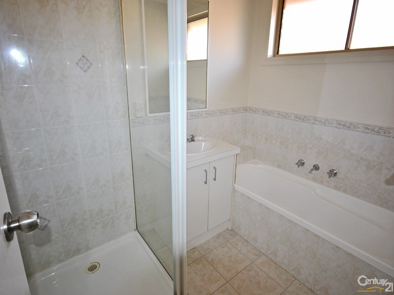 14 Nita Close, Narre Warren VIC 3805
