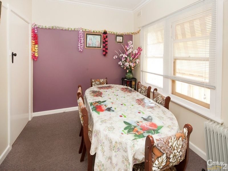 72 King Street, Dandenong VIC 3175