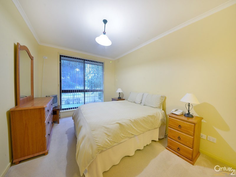 23 St Boswells Avenue, Berwick VIC 3806