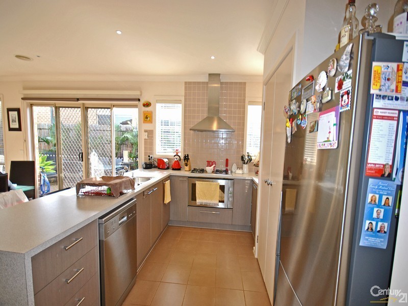 7 Atkinson Drive, Berwick VIC 3806