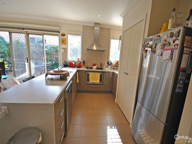 7 Atkinson Drive, Berwick VIC 3806