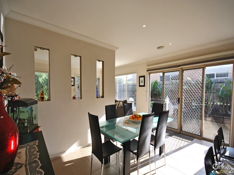 7 Atkinson Drive, Berwick VIC 3806