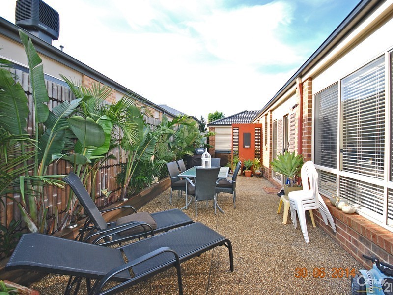 7 Atkinson Drive, Berwick VIC 3806