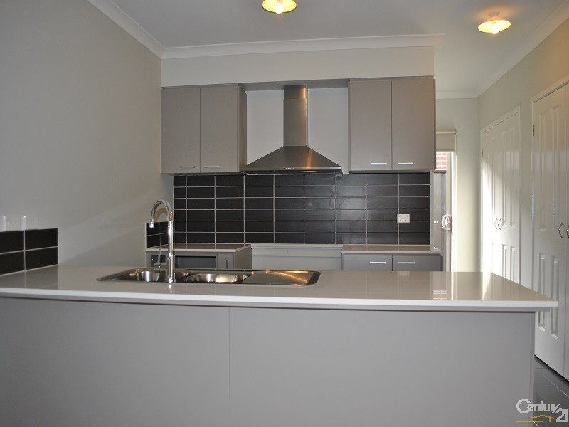 30 Chagall Parade, Clyde North VIC 3978