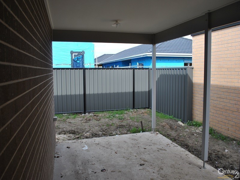 30 Chagall Parade, Clyde North VIC 3978