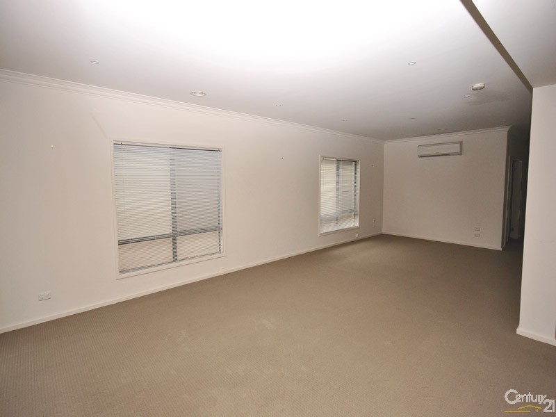 66 Meridian Circuit, Berwick VIC 3806