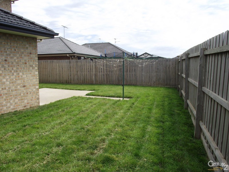 7 Amberley Drive, Pakenham VIC 3810