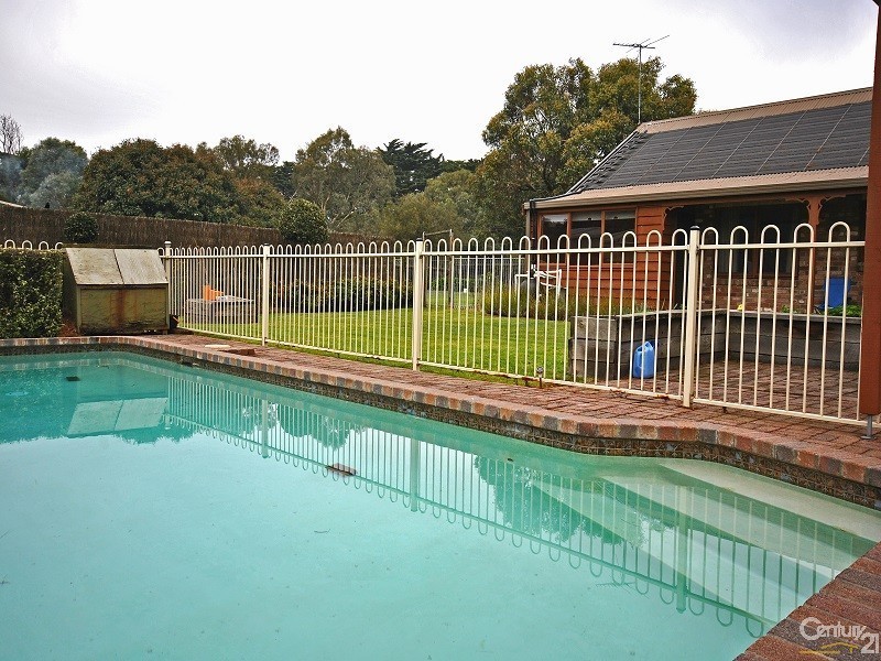 315-329 Belgrave Hallam Road, Narre Warren North VIC 3804