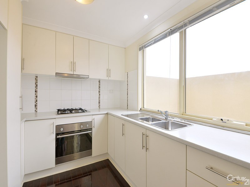 2/19 Hemmings Street, Dandenong VIC 3175