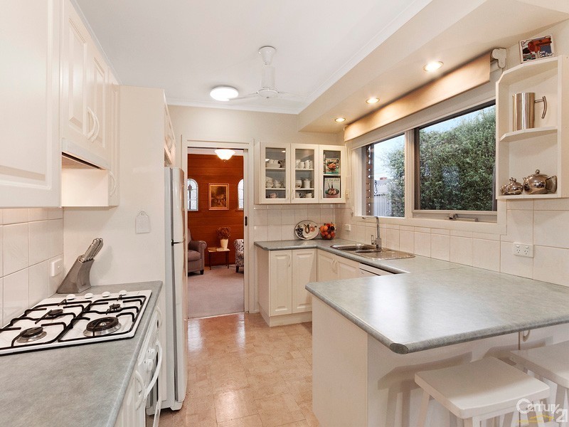 15 George Avenue, Hallam VIC 3803