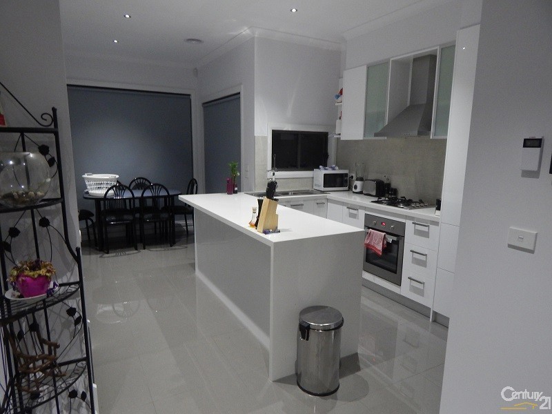 11B Hughes Crescent, Dandenong North VIC 3175