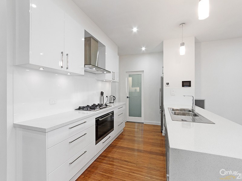 26 Spearwood Rise, Cranbourne West VIC 3977