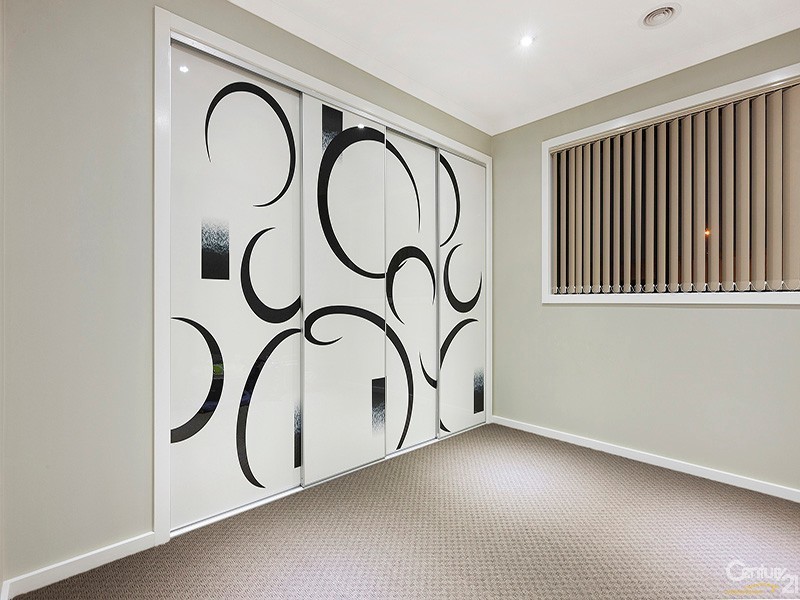 39 Everlasting Boulevard, Cranbourne West VIC 3977
