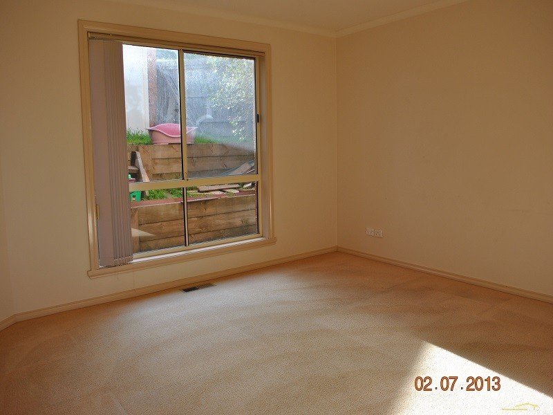 33 Milfull Court, Narre Warren North VIC 3804