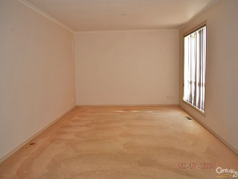 33 Milfull Court, Narre Warren North VIC 3804