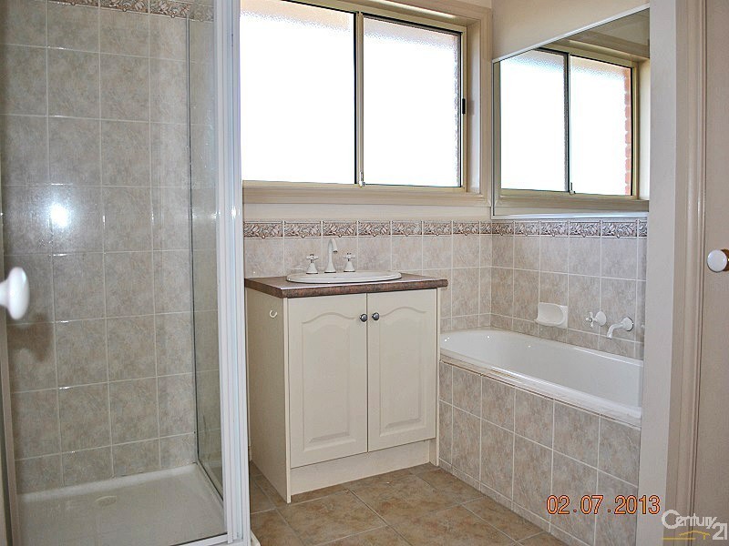 33 Milfull Court, Narre Warren North VIC 3804