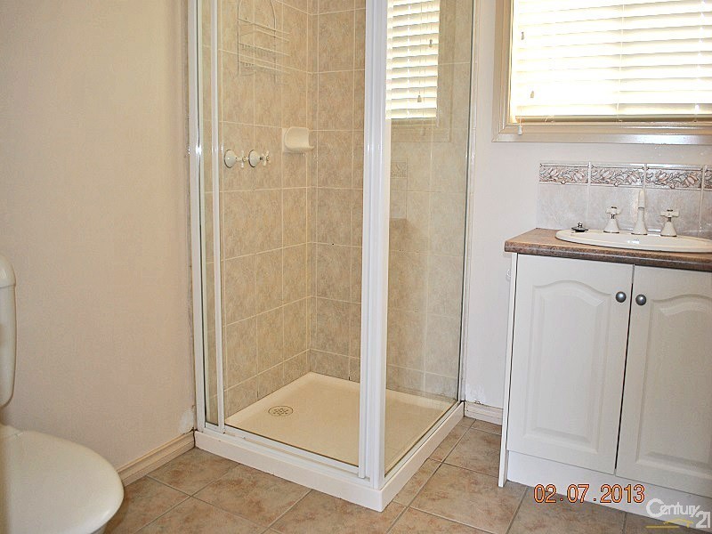 33 Milfull Court, Narre Warren North VIC 3804