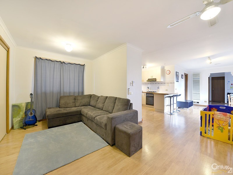 84 Bellevue Drive, Berwick VIC 3806