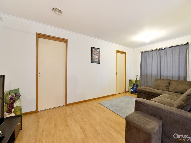 84 Bellevue Drive, Berwick VIC 3806