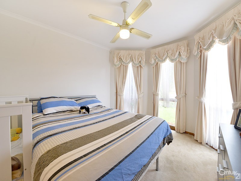 84 Bellevue Drive, Berwick VIC 3806