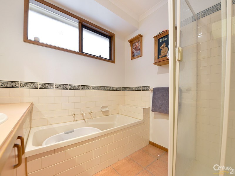 84 Bellevue Drive, Berwick VIC 3806