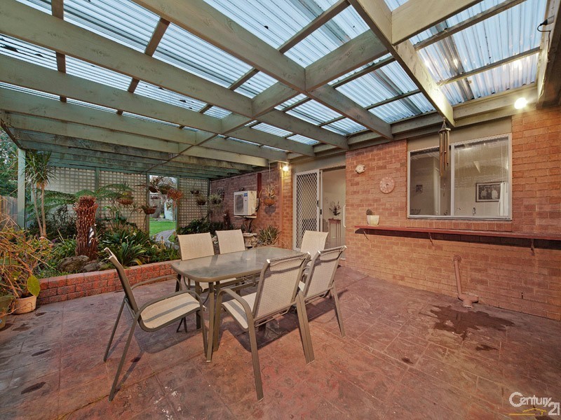 8 Browtop Road, Narre Warren VIC 3805