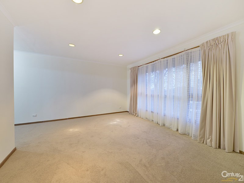 42 Kays Avenue, Hallam VIC 3803