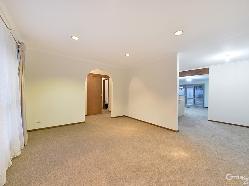 42 Kays Avenue, Hallam VIC 3803