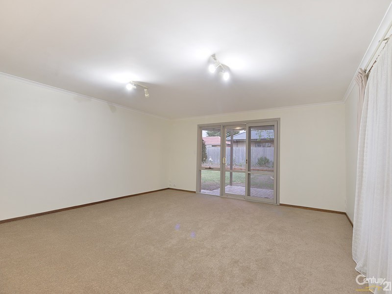 42 Kays Avenue, Hallam VIC 3803