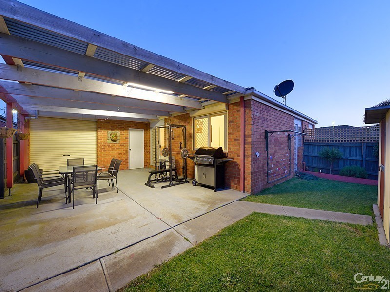 171 Fleetwood Drive, Narre Warren VIC 3805