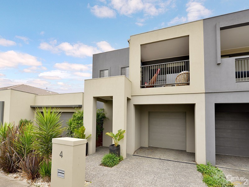 4 Meridian Circuit, Berwick VIC 3806