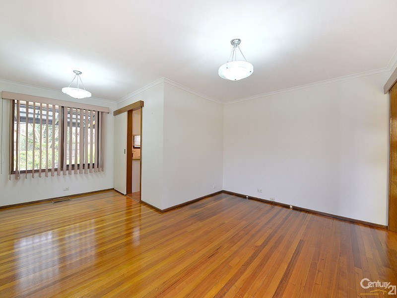 18 Floriana Avenue, Doveton VIC 3177