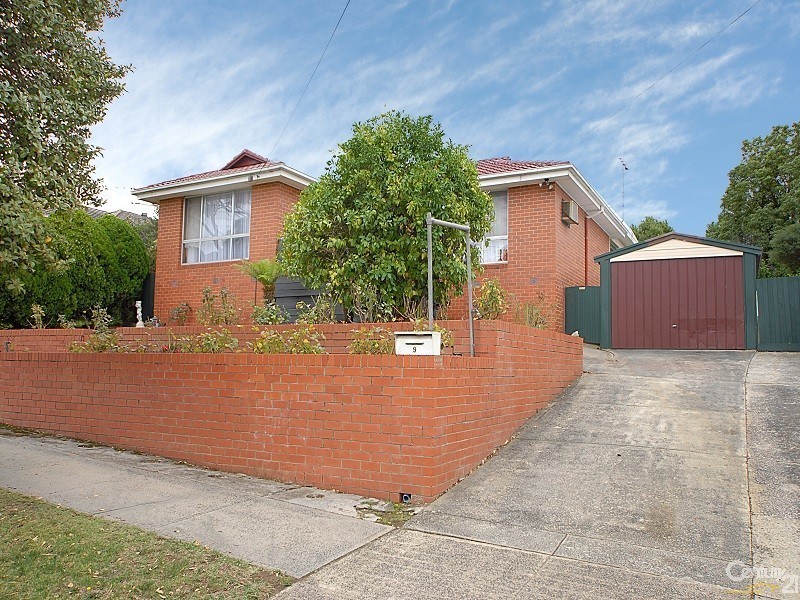 9 Wallaroo Avenue, Narre Warren VIC 3805