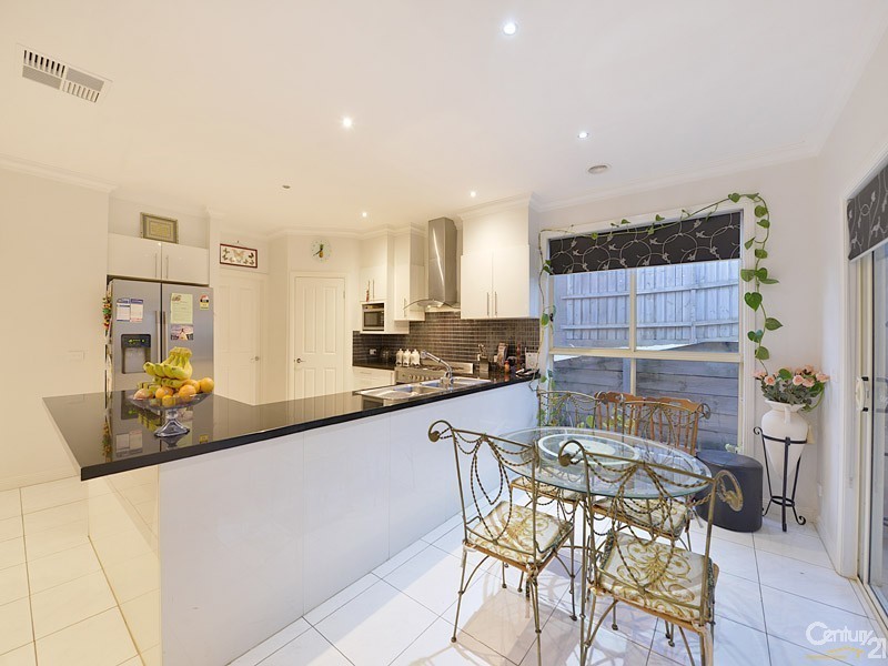 91 Marisa Crescent, Berwick VIC 3806