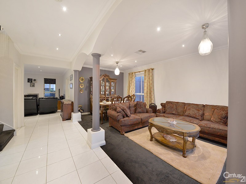 91 Marisa Crescent, Berwick VIC 3806