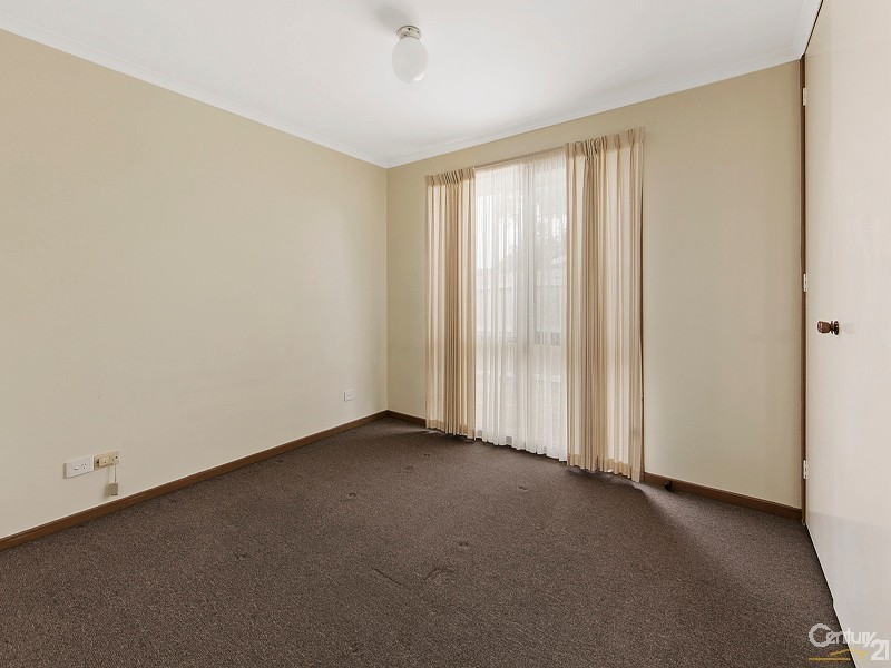 2/14 Wallowa Crescent, Narre Warren VIC 3805