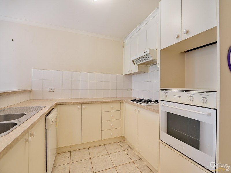 9 Howard Place, Berwick VIC 3806