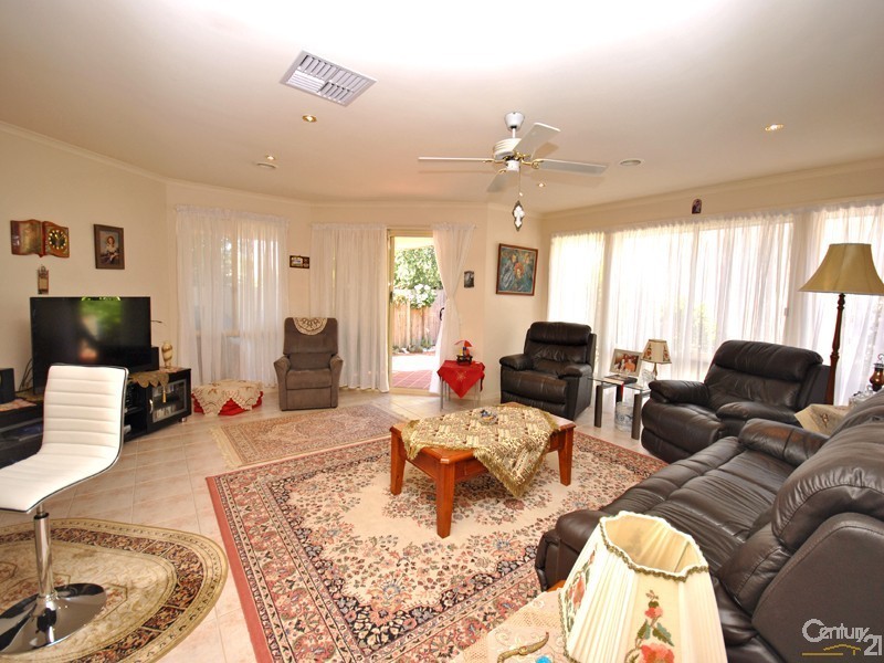 3 Conifer Court, Narre Warren South VIC 3805