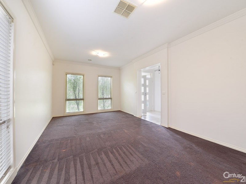 9 Rebecca Mac Court, Hallam VIC 3803