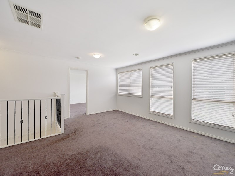 9 Rebecca Mac Court, Hallam VIC 3803