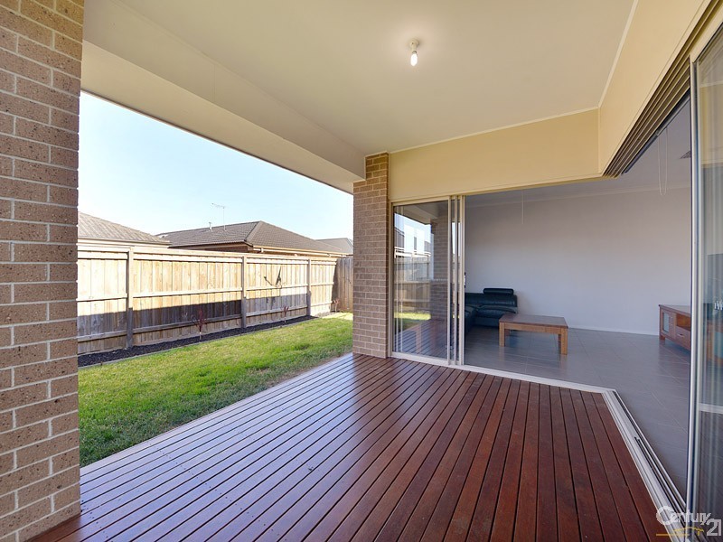14 Jasmine Grove, Officer VIC 3809
