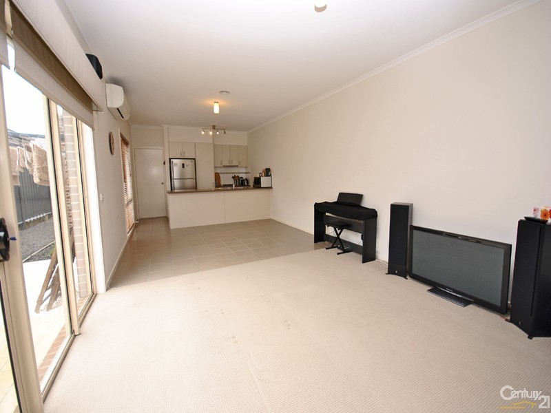 80 Sabel Drive, Cranbourne North VIC 3977