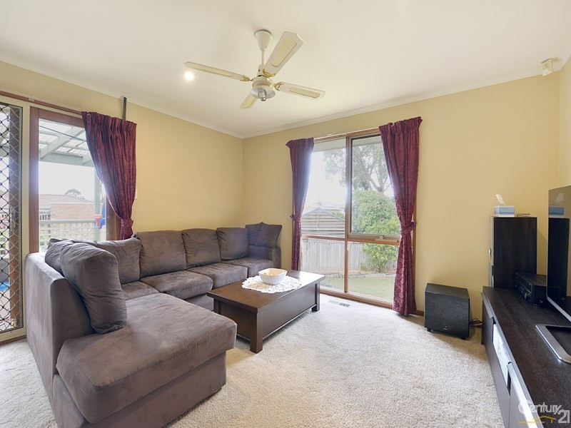 2 Ada Court, Narre Warren VIC 3805