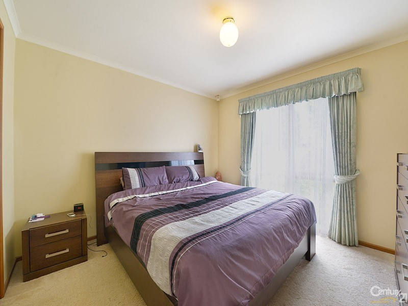 2 Ada Court, Narre Warren VIC 3805