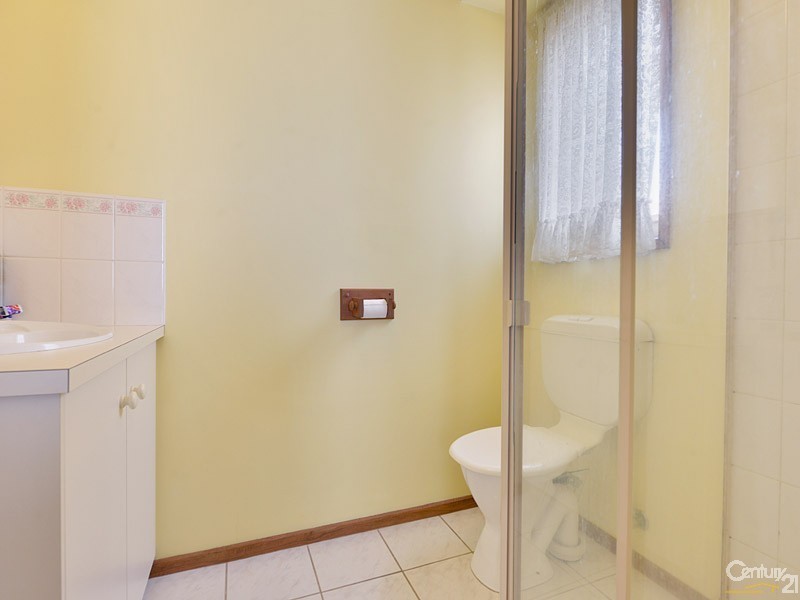 2 Ada Court, Narre Warren VIC 3805