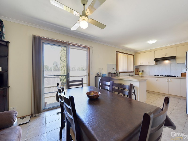 2/81 Corrigan Road, Noble Park VIC 3174